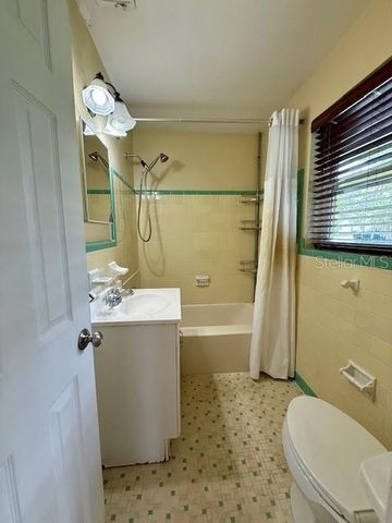 215 NW 8TH STREET, Williston, FL 32696