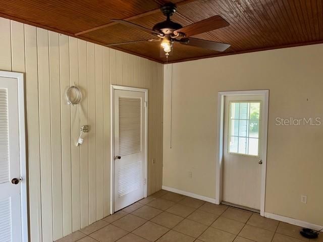 215 NW 8TH STREET, Williston, FL 32696