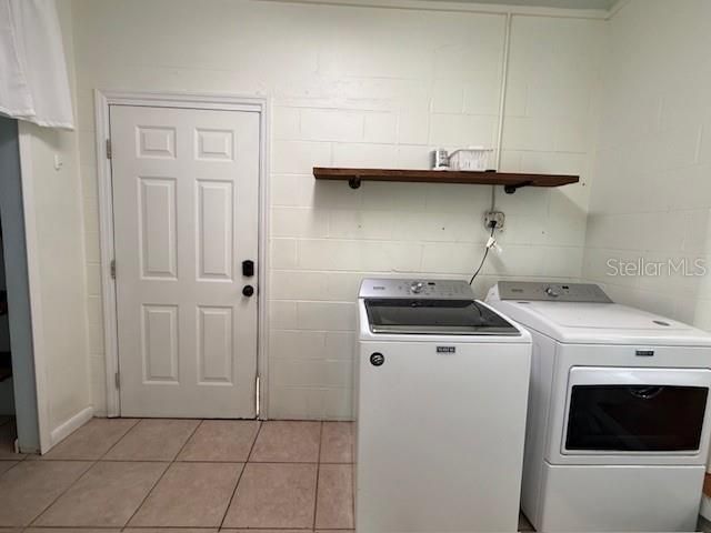 215 NW 8TH STREET, Williston, FL 32696