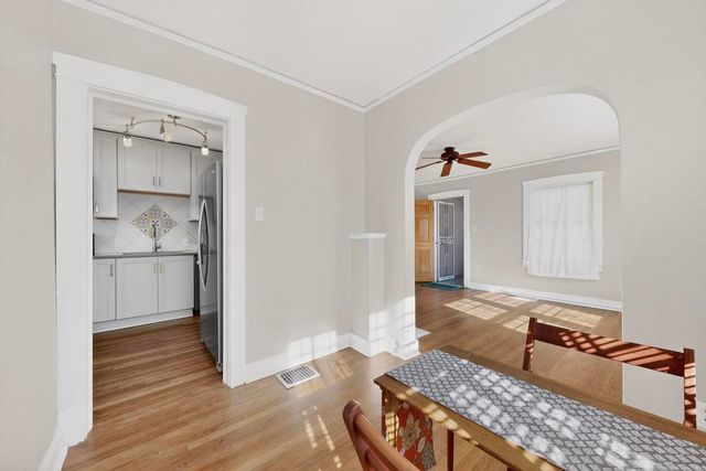 305 Amherst Drive NE, Albuquerque, NM 87106