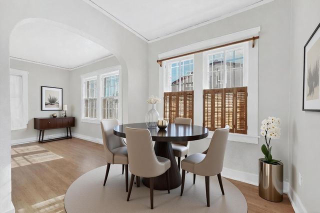 305 Amherst Drive NE, Albuquerque, NM 87106