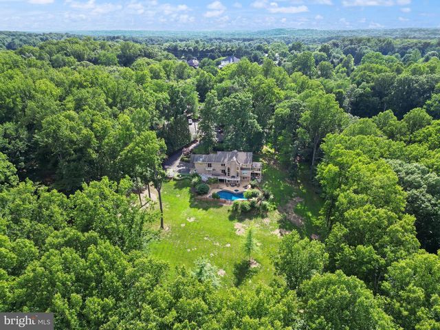 431 OLYMPIA WAY, Great Falls, VA 22066