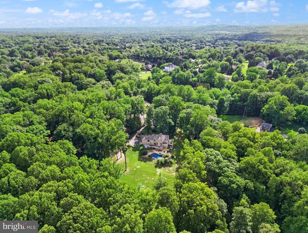 431 OLYMPIA WAY, Great Falls, VA 22066