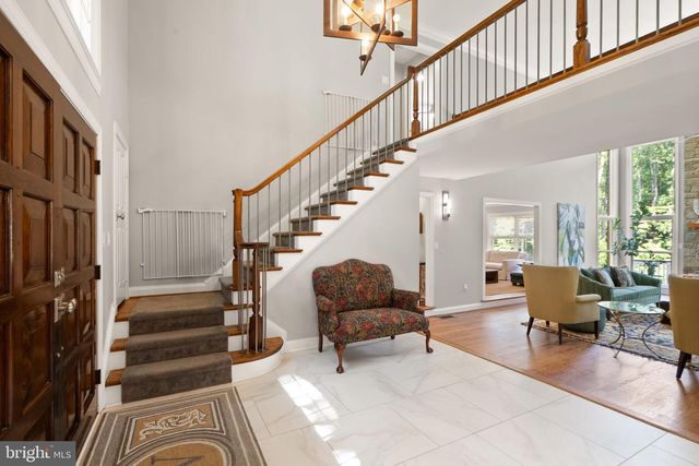 431 OLYMPIA WAY, Great Falls, VA 22066