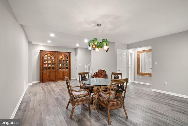 431 OLYMPIA WAY, Great Falls, VA 22066