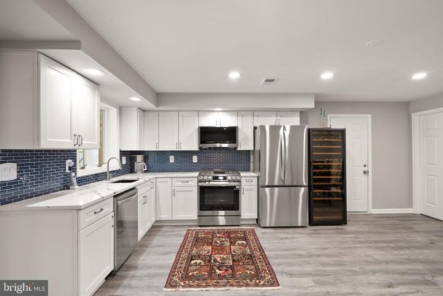 431 OLYMPIA WAY, Great Falls, VA 22066