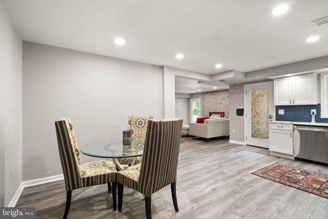 431 OLYMPIA WAY, Great Falls, VA 22066