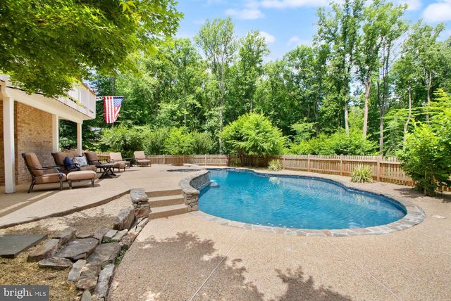 431 OLYMPIA WAY, Great Falls, VA 22066