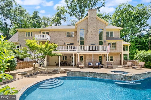 431 OLYMPIA WAY, Great Falls, VA 22066