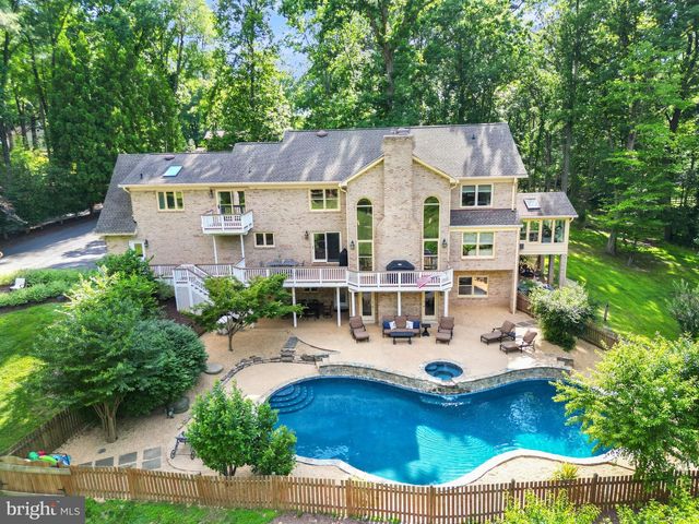 431 OLYMPIA WAY, Great Falls, VA 22066