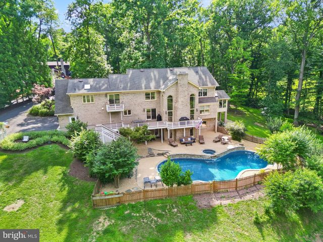 431 OLYMPIA WAY, Great Falls, VA 22066