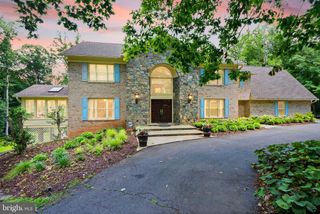431 OLYMPIA WAY, Great Falls, VA 22066