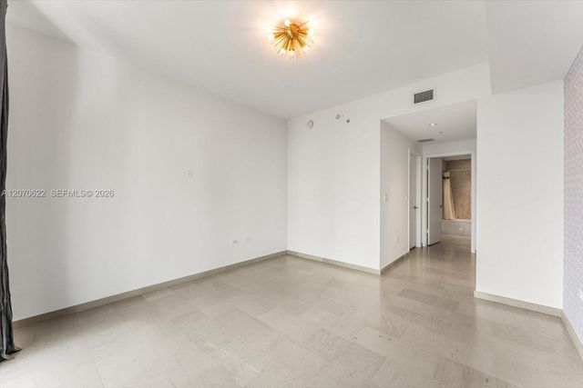 68 SE 6th Street 2304, Miami, FL 33131