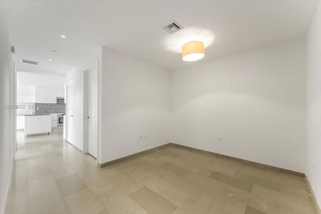 68 SE 6th Street 2304, Miami, FL 33131