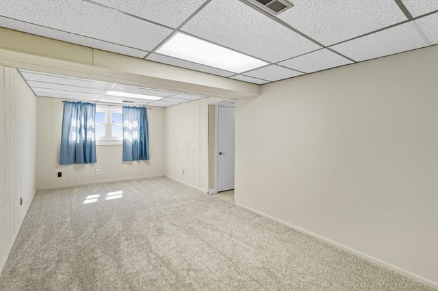 8482 Dover Crest Court, Galloway, OH 43119