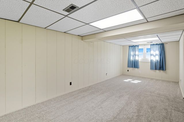 8482 Dover Crest Court, Galloway, OH 43119