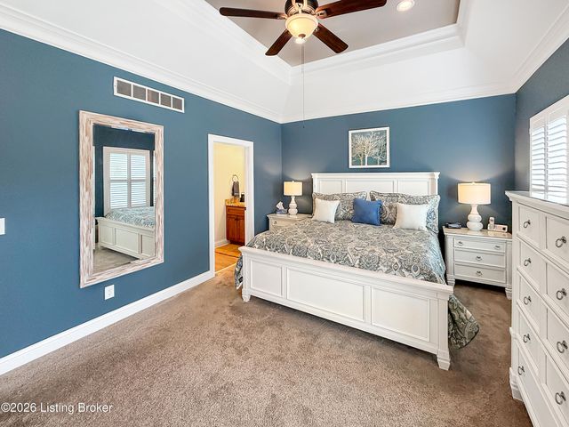 677 Oak Creek Dr, Mt Washington, KY 40047