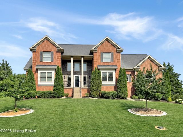 677 Oak Creek Dr, Mt Washington, KY 40047