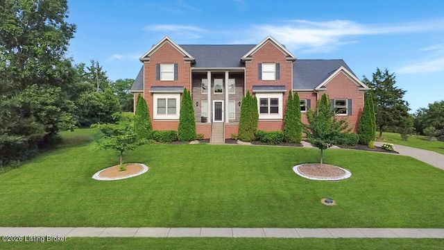 677 Oak Creek Dr, Mt Washington, KY 40047