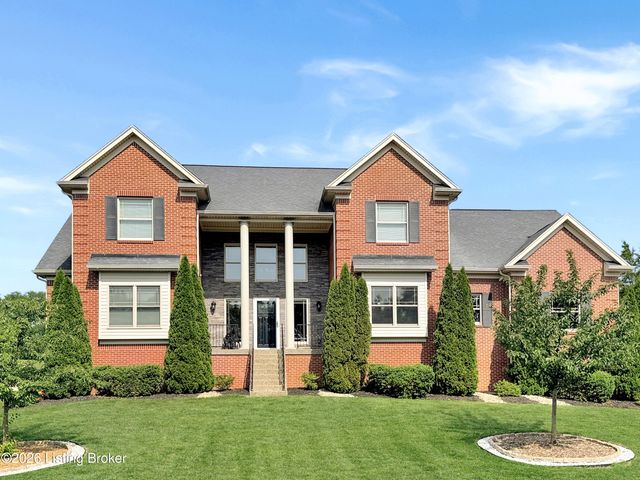 677 Oak Creek Dr, Mt Washington, KY 40047
