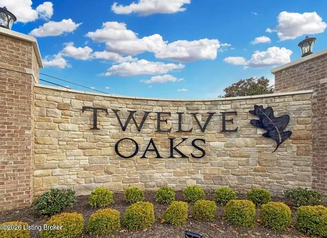 677 Oak Creek Dr, Mt Washington, KY 40047