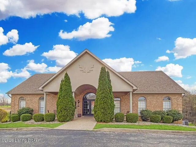 677 Oak Creek Dr, Mt Washington, KY 40047