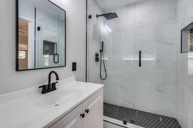 1919 Betsy Lane, Irving, TX 75061