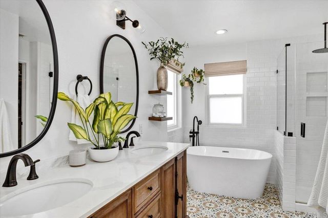1032 Tesoro Avenue, San Marcos, CA 92069