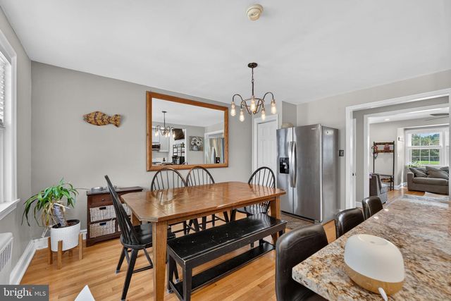 1811 OAK ST, Wilmington, DE 19805
