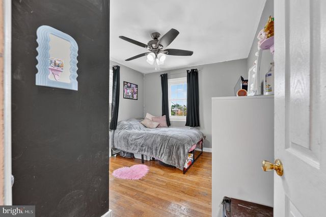 1811 OAK ST, Wilmington, DE 19805