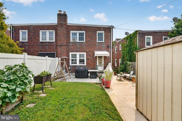 1811 OAK ST, Wilmington, DE 19805
