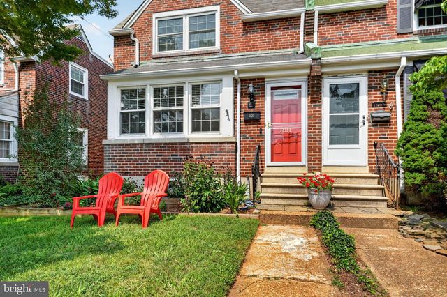 1811 OAK ST, Wilmington, DE 19805