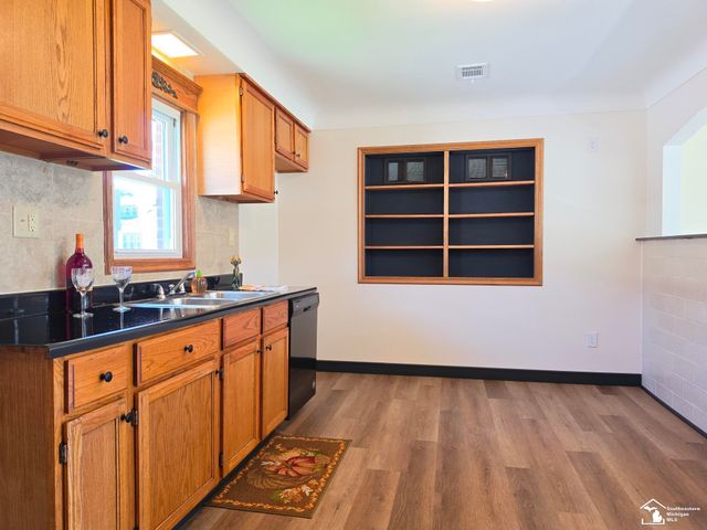 3451 Parkwood Avenue, Monroe, MI 48162