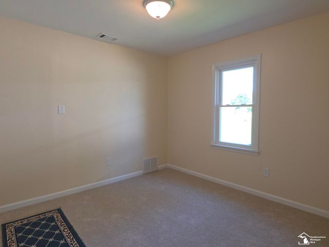 3451 Parkwood Avenue, Monroe, MI 48162