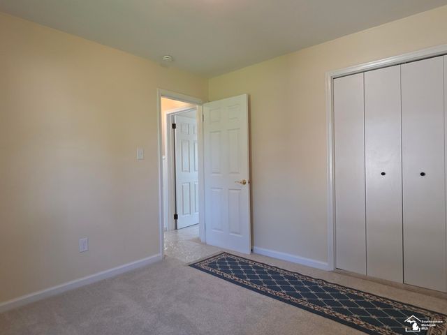 3451 Parkwood Avenue, Monroe, MI 48162
