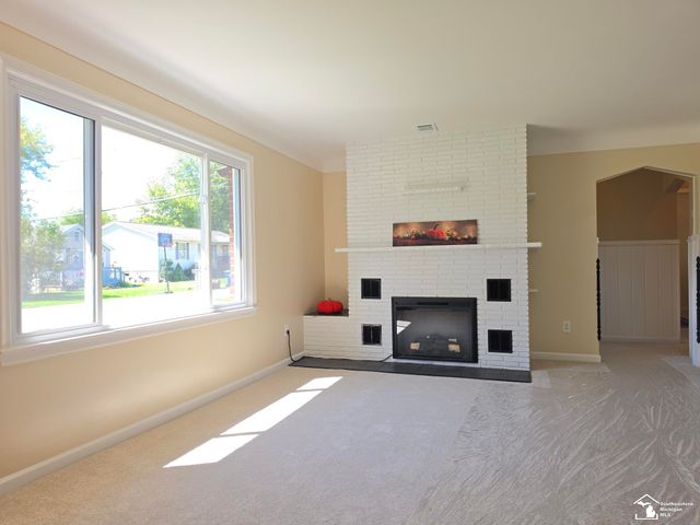 3451 Parkwood Avenue, Monroe, MI 48162
