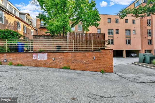 131 W BARRE ST W, Baltimore, MD 21201