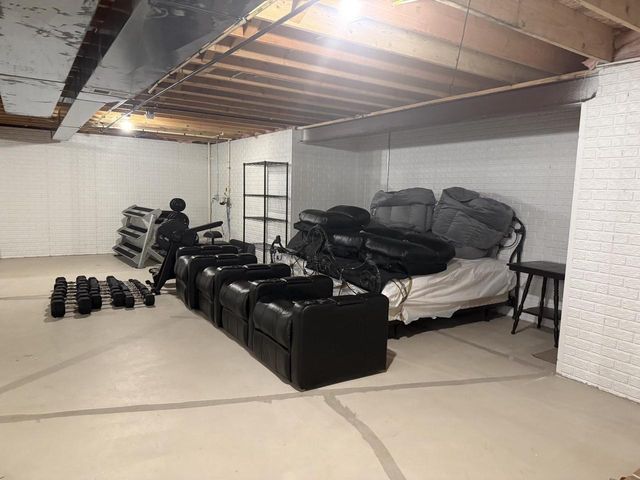 140 N Wild Flower LANE, Elkhorn, WI 53121