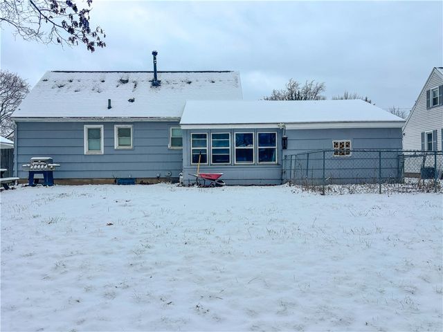 24 Varian Lane, Gates, NY 14624