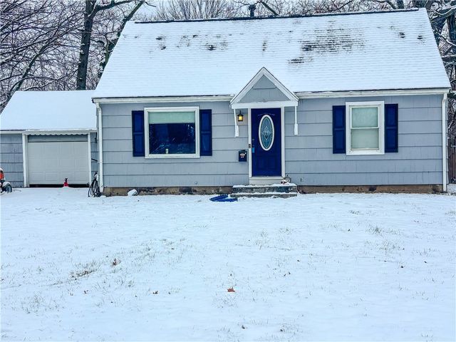 24 Varian Lane, Gates, NY 14624