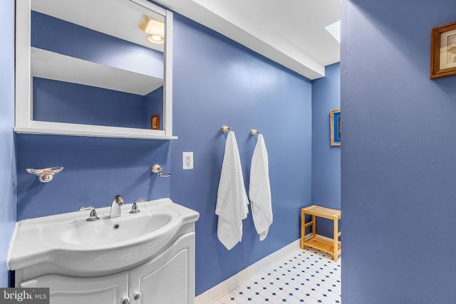 6530 OAKWOOD DRIVE, Falls Church, VA 22041