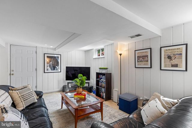 6530 OAKWOOD DRIVE, Falls Church, VA 22041