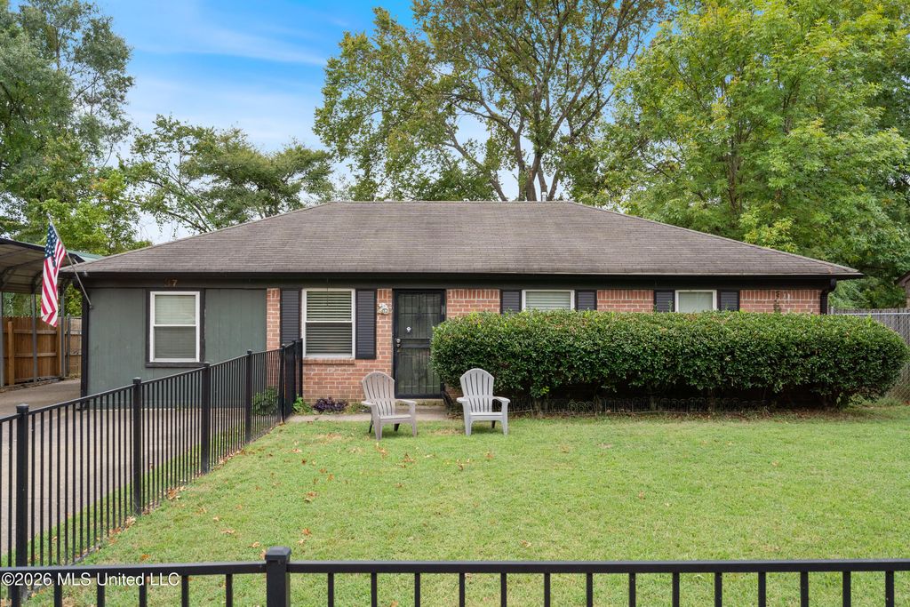 37 Hillbrook Drive, Southaven, MS 38671 — exterior