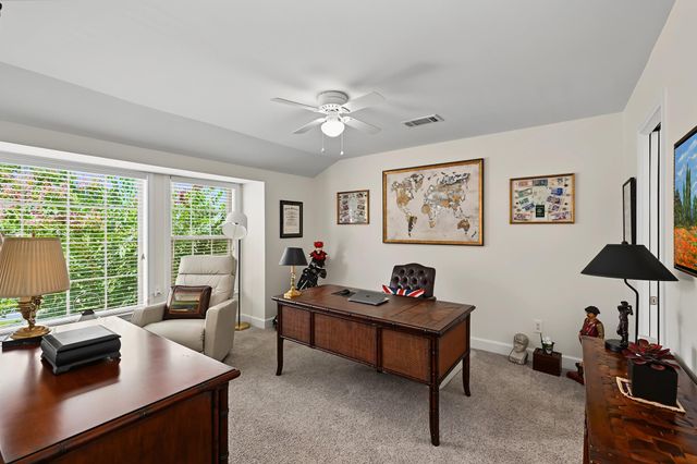 5879 Valley Forge Drive 107, Houston, TX 77057