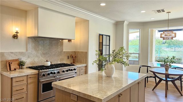 1821 Corta Bella Drive, Las Vegas, NV 89134
