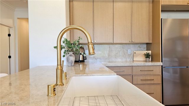 1821 Corta Bella Drive, Las Vegas, NV 89134
