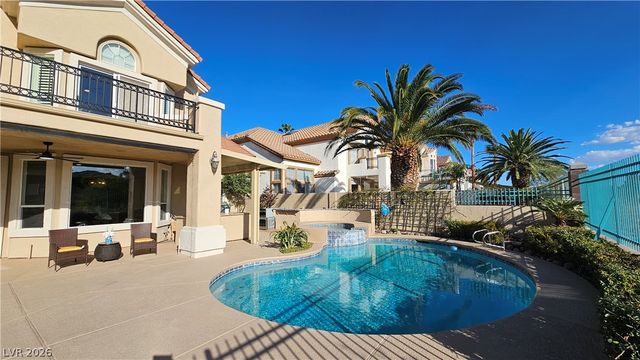 1821 Corta Bella Drive, Las Vegas, NV 89134
