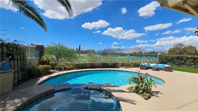 1821 Corta Bella Drive, Las Vegas, NV 89134