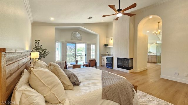 1821 Corta Bella Drive, Las Vegas, NV 89134