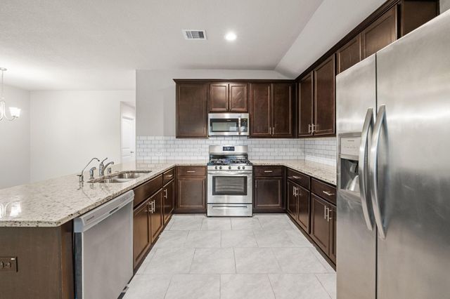 8014 Ecru Lane, Rosharon, TX 77583